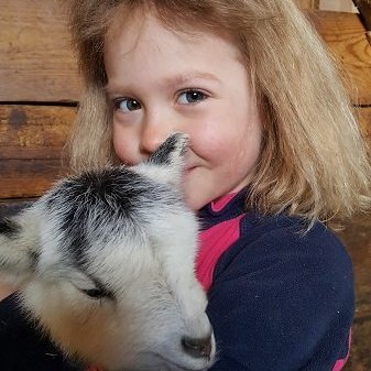 Bergrún með kiðlinginn sinn