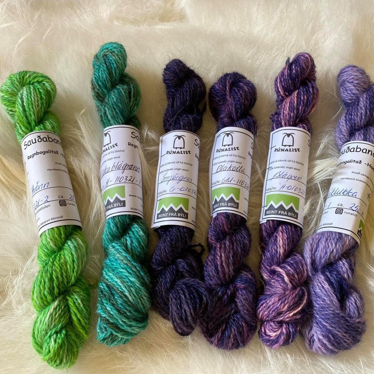 Sauðaband 25 gr dokkur - 1.200.- kr/stk