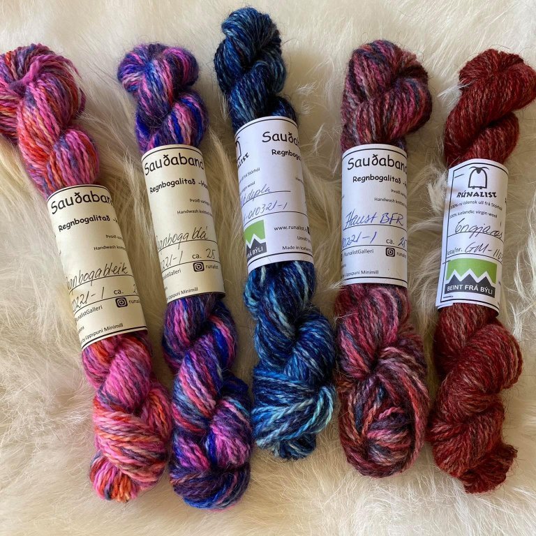 Sauðaband 25 gr dokkur - 1.200.- kr/stk