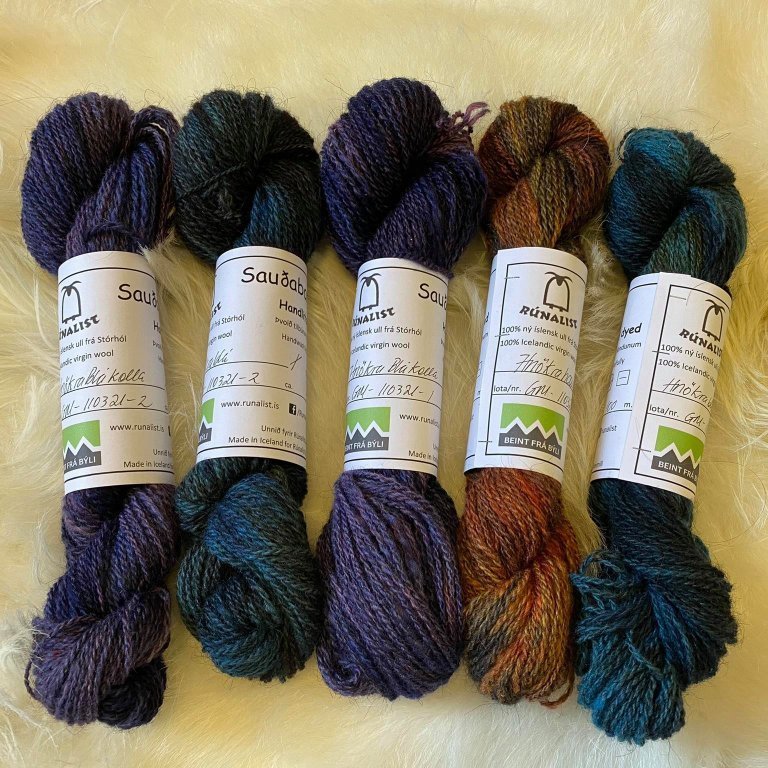 Sauðaband 50 gr dokkur - 2.200.- kr/stk